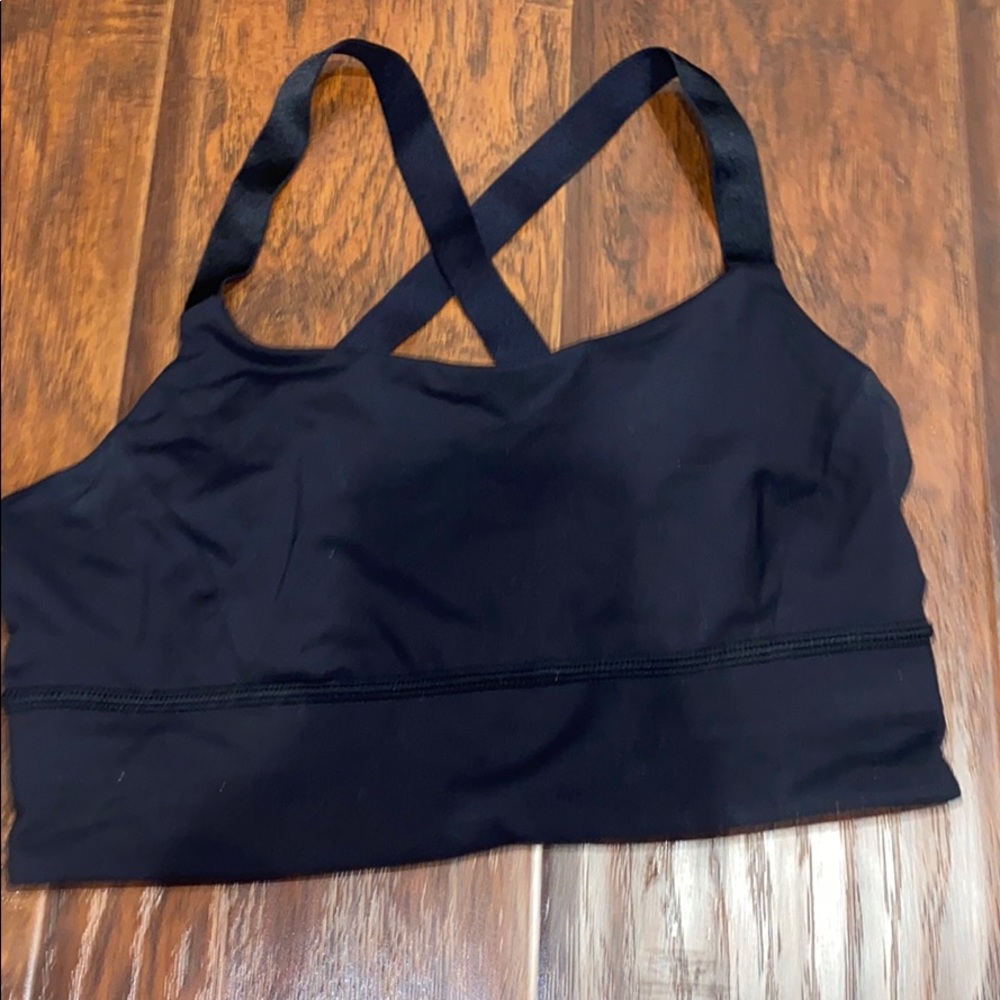 Black lulu lemon sport bra